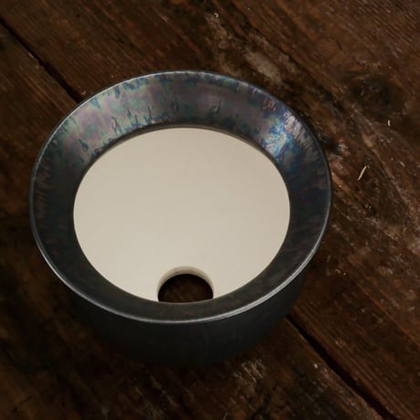坂本新 作品 【 LUSTER OVERGLAZE - 黒虹彩 - black opal - / M 】笠間焼 植木鉢 [No.32]