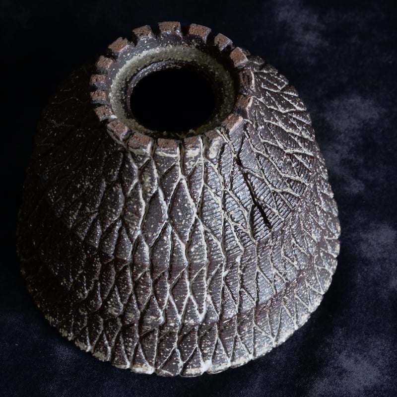 グラキリス 現地球 鉢付き 沖誠 作 笠間焼 fit=scale-down,w=1200