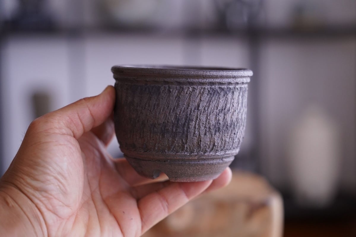 與那嶺大輔 作 【 琉球飛び鉋 / 3号 / S 】やちむん 植木鉢 [No 與那嶺大輔 作 【 琉球飛び鉋 / 3号 / S 】やちむん 植木鉢 [No
