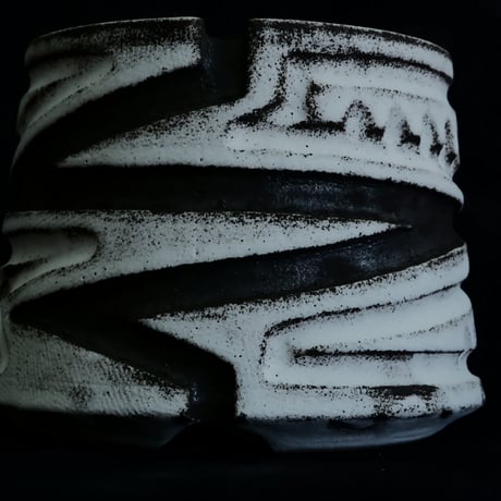 《size S》根本峻吾 作品【  S.N POT type.cylinder「 月光ノ雷電 」3号 】笠間焼 植木鉢 [No.101]