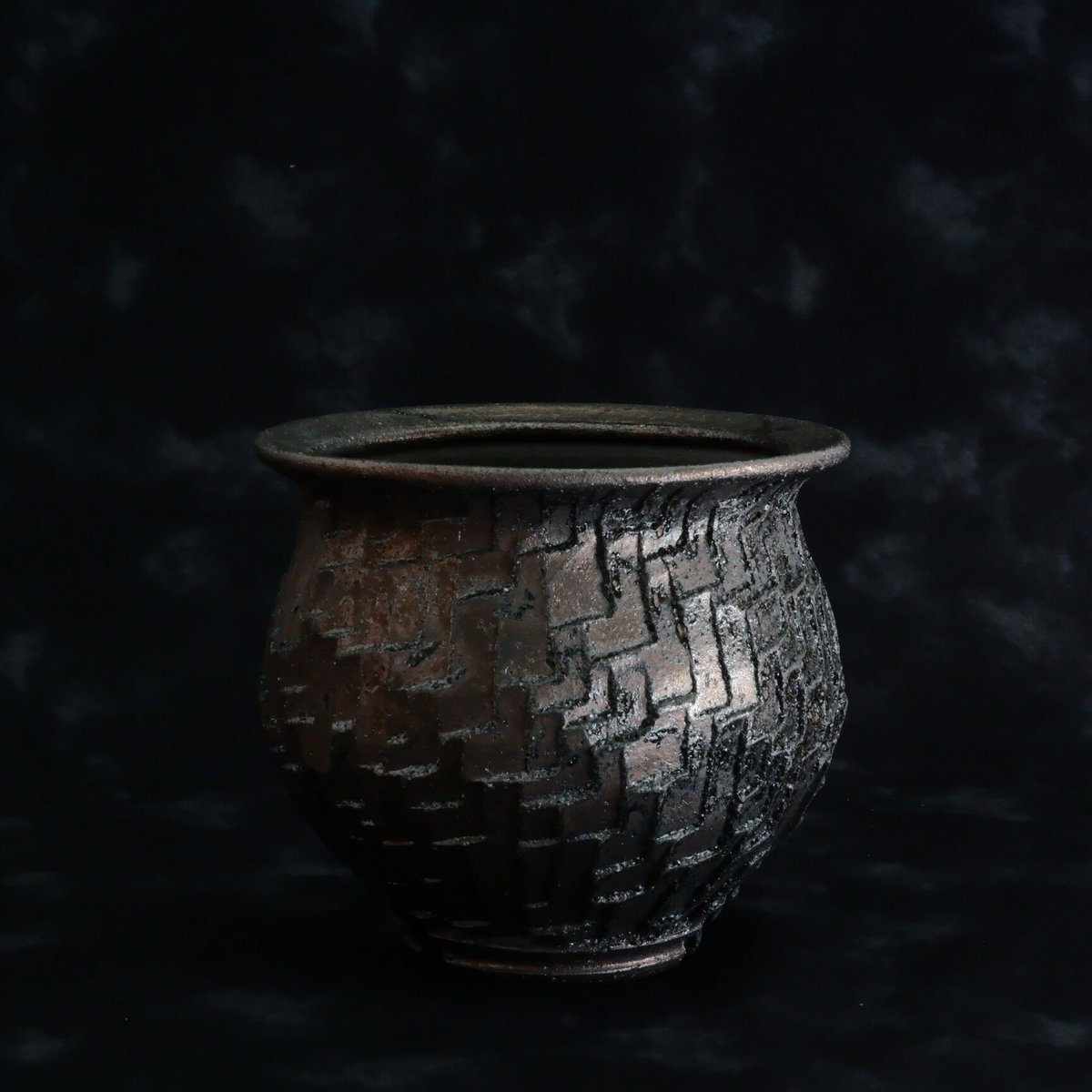 沼野秀章 作品【 Black Wrap 】3.5号 笠間焼 植木鉢 ［ No.137］ | 陶