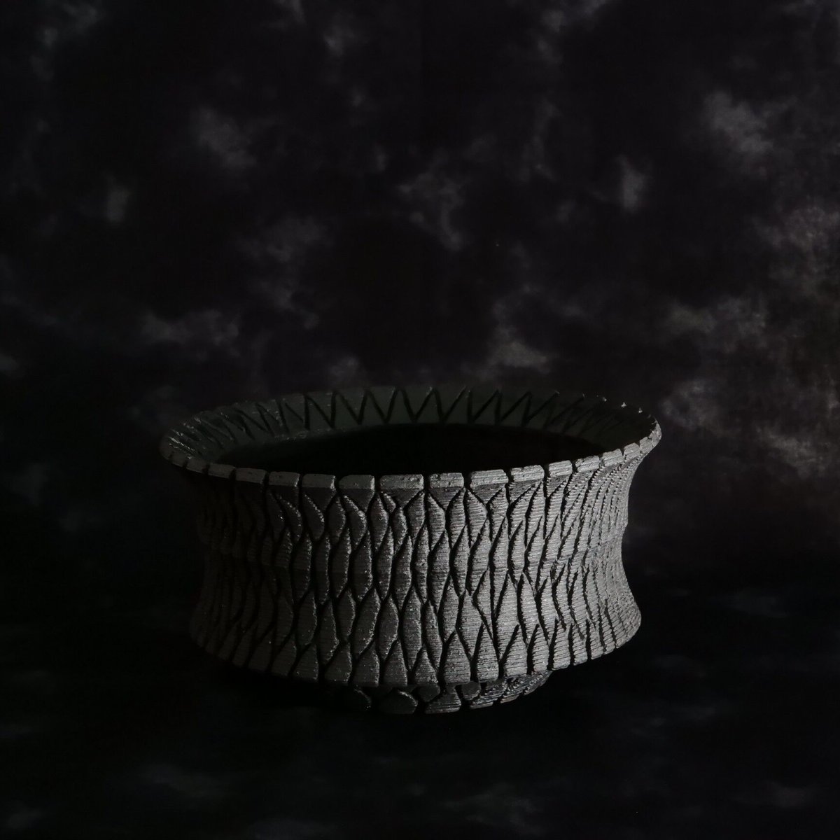 沖誠　鉢 沖誠 / SPIIRAL_SILVER_15 / 約φ15.2cm / 植木鉢 – ハチラボ