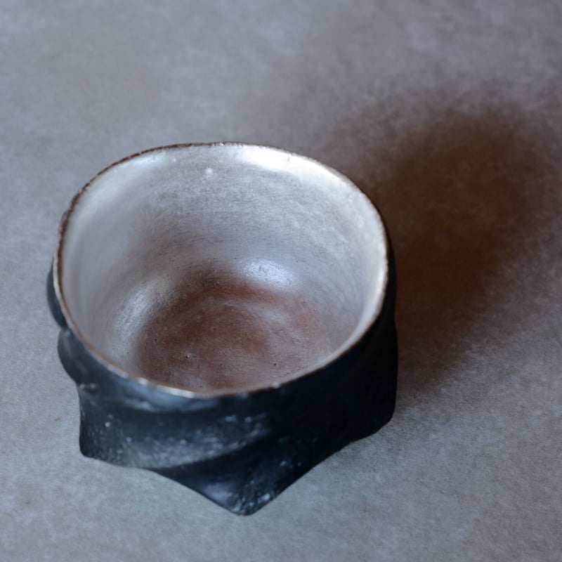 沖誠 作品【 Twist - 流し掛け - / ぐい呑 】01 笠間焼 酒器 | 陶賊 -