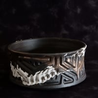 《size XL》根本峻吾 作品【 S.N POT type.low「鐵 -堕天黒- 」6号 】笠間焼 植木鉢 [No.11]