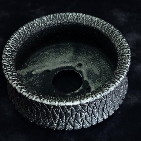 沖誠 作品【 Bark  - 炭化 - / shallow / 4号 φ12 】笠間焼 植木鉢  【No.84】