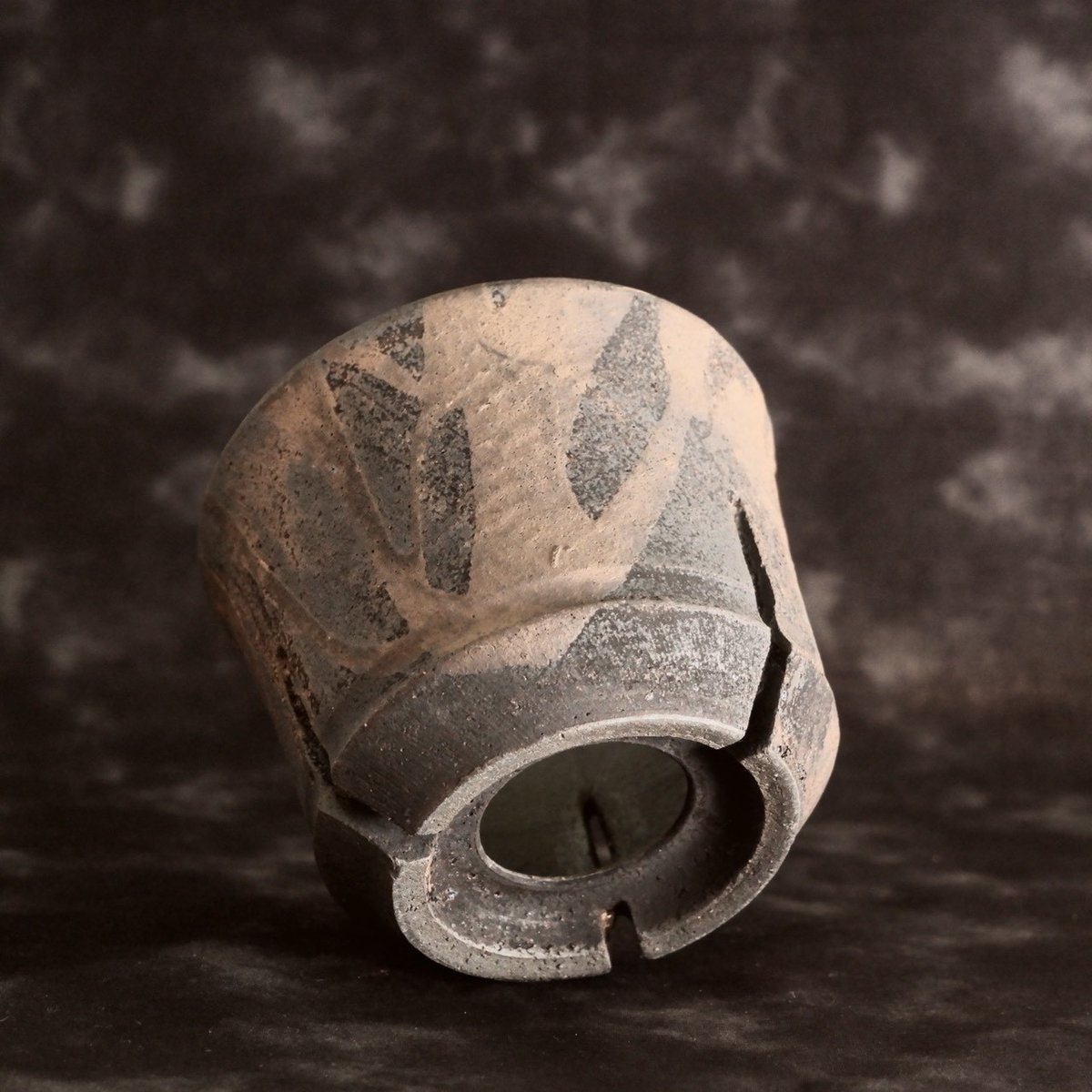 沼野秀章 作品 【 black wrap 】 3号 笠間焼 植木鉢 ［ No.6 ］ | 陶