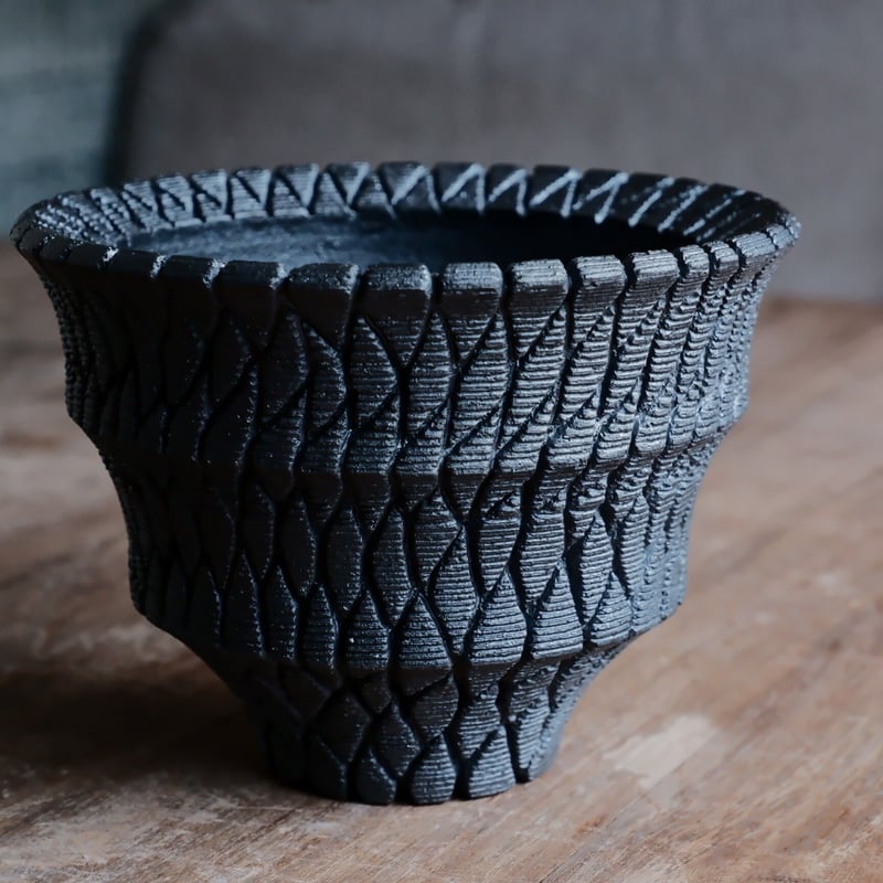 沖誠 Bark 沖誠 作品【 Bark / ラウンド型 / 4号 M 】笠間焼 植木鉢 | 陶賊