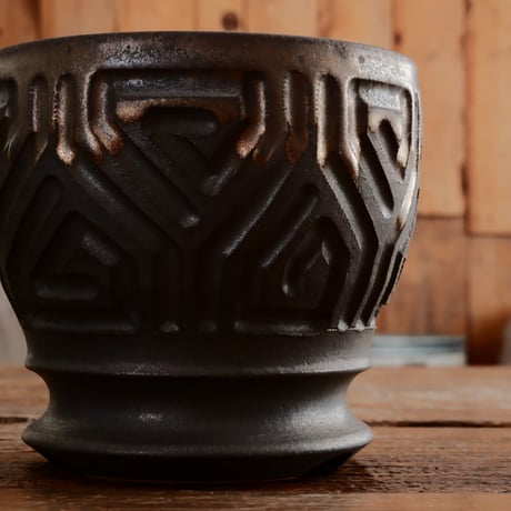 《size M》根本峻吾 作品【 S.N.POT type. bowl「 鐡 - kurogane - 」4号 】笠間焼 植木鉢 [No.1]