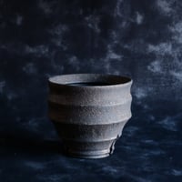 沼野秀章 作品【 black wrap 4号 】笠間焼 植木鉢 13 | 陶賊 -TOUZO