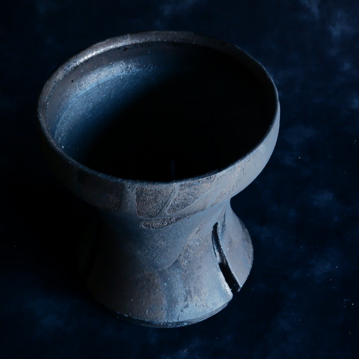 沼野秀章 作品【 black wrap 】4号 笠間焼 植木鉢 ［ No.26］ | 陶賊 -