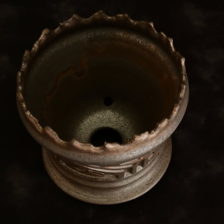 《size M》根本峻吾 作品【 S.N.POT type. slim「 鐡 - 黒焔 - 」4号 】笠間焼 植木鉢 [No.76]