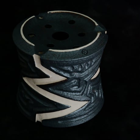 《size L》根本峻吾 作品【  S.N POT type.slim「 雷電 - raiden - 」5号 】笠間焼 植木鉢 [No.146]