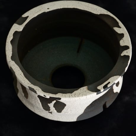 沼野秀章 作品【 黒二白 】3.5号 笠間焼 植木鉢 ［ No.39］