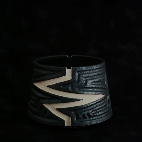 《size M》根本峻吾 作品【  S.N POT type.cylinder「 雷電 - raiden - 」4号 】笠間焼 植木鉢 [No.147]