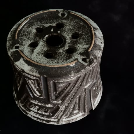 《size L》根本峻吾 作品【  S.N POT type.slim「 月光ノ迅雷 」5号 】笠間焼 植木鉢 [No.111]