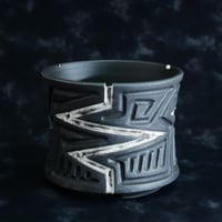 《size L》根本峻吾 作品【  S.N POT type.slim「 雷電 - raiden - 」5号 】笠間焼 植木鉢 [No.97]