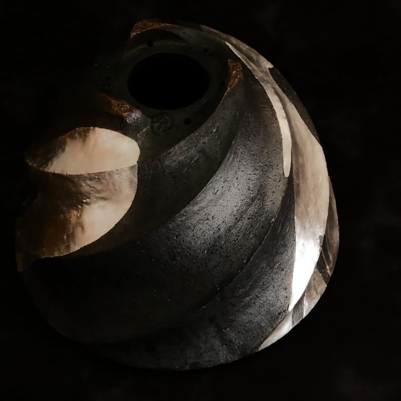 沖誠 作品【 Spiral - 銀彩 - / ラウンド型 / 5号 L 】笠間焼 植木鉢 【