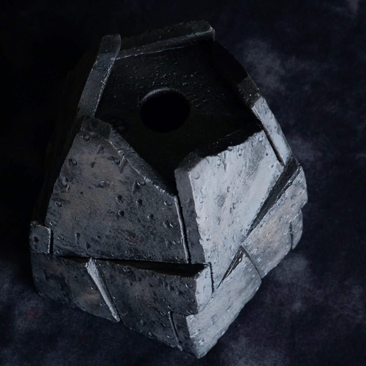 沖誠 作品【 Rivet - 燻銀彩 - / 五角 / 3号 φ9 】笠間焼 植木鉢 【No.