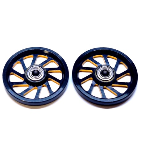 【スパイラル】Wアルマイト CNC加工 オールアルミベアリングローラー  (19mm)