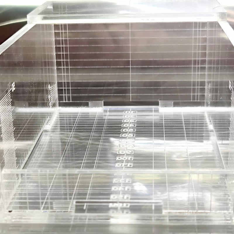 複数注文ページ】Tonchan Factory FRP ミニ四駆専用電池BOX