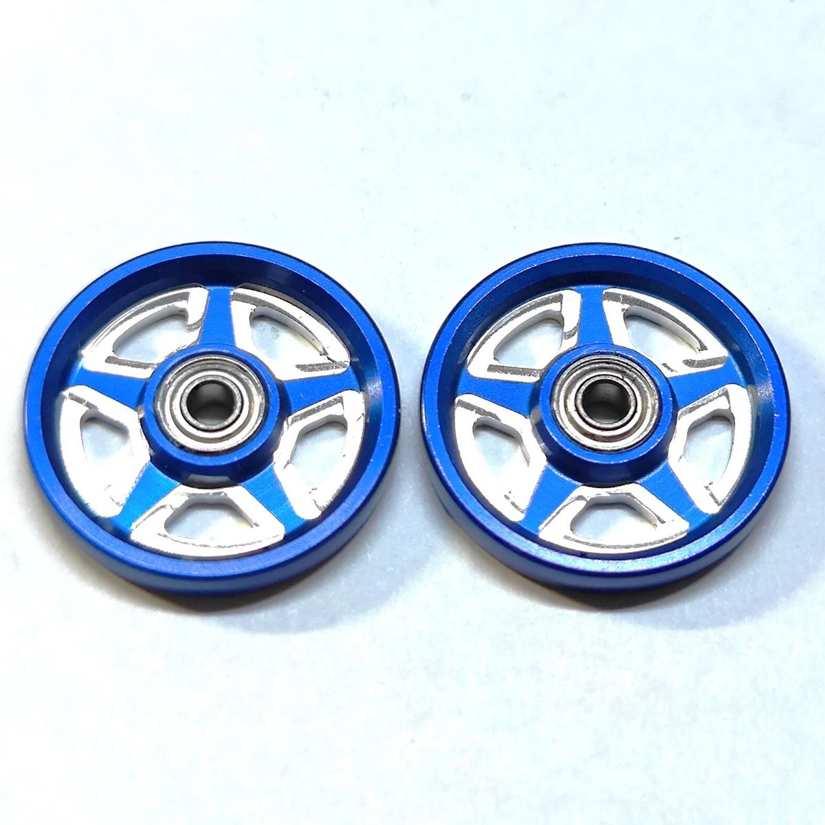 A-STAR】CNC加工 オールアルミベアリングローラー (17mm) | mindev(み