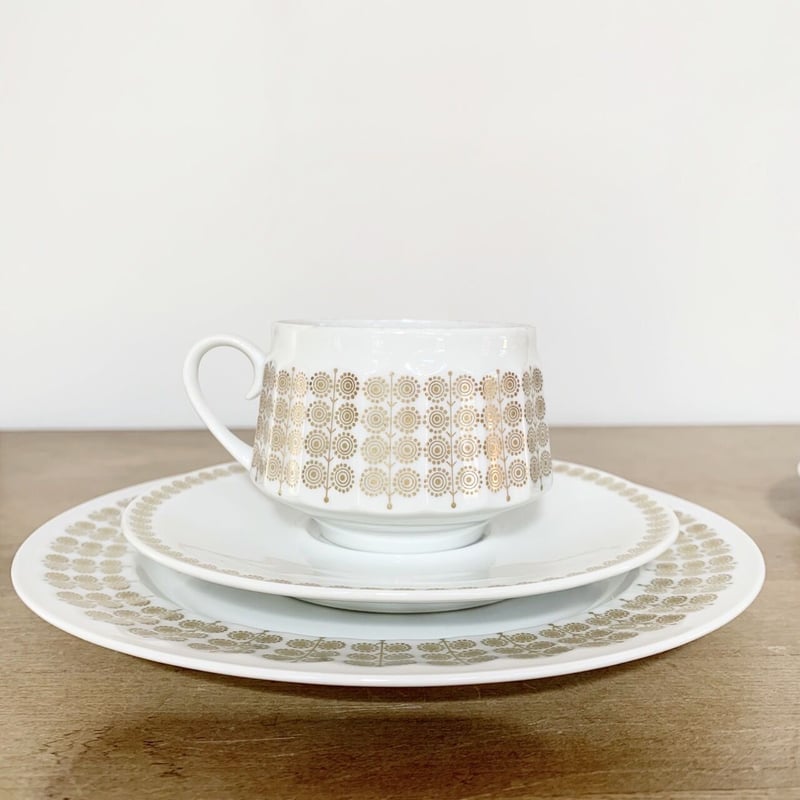 Vintage品】アラビア ARABIA パラス Pallas カップ&ソーサー Vintage品】アラビア ARABIA パラス Pallas カップ&ソーサー
