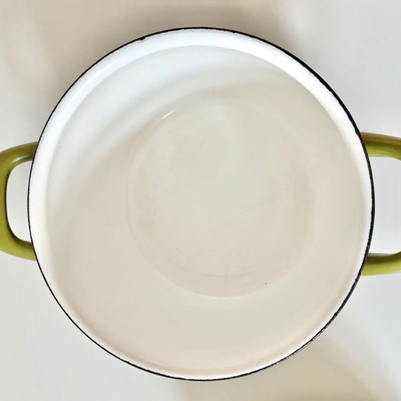 ARABIA Finel/フィネル/ホーロー製両手鍋　プリマベーラ　緑 Vintage品】フィネル FINEL 琺瑯鍋 ホーロー両手鍋 オリーブ