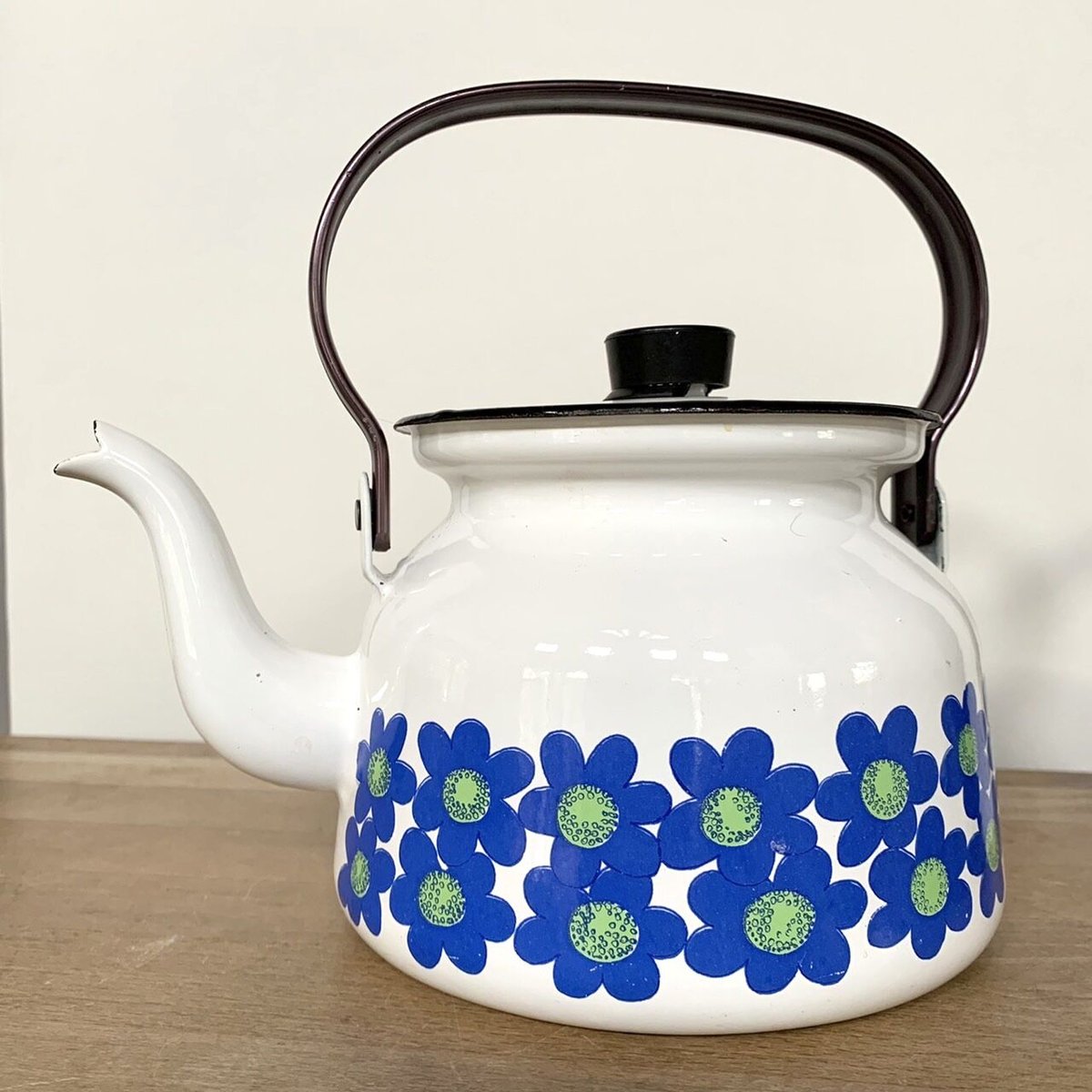 レア！フィネル　アラビアsinivuokko 青い花　ホーロー鍋 17cm レア！フィネル アラビアsinivuokko 青い花 ホーロー鍋 17cm レア