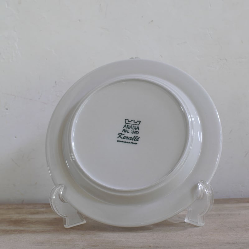 Vintage品】アラビア ARABIA コラーリ Koralli プレート 20cm 星4