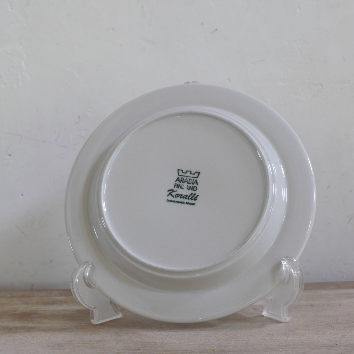 Vintage品】アラビア ARABIA コラーリ Koralli プレート 20cm 星4