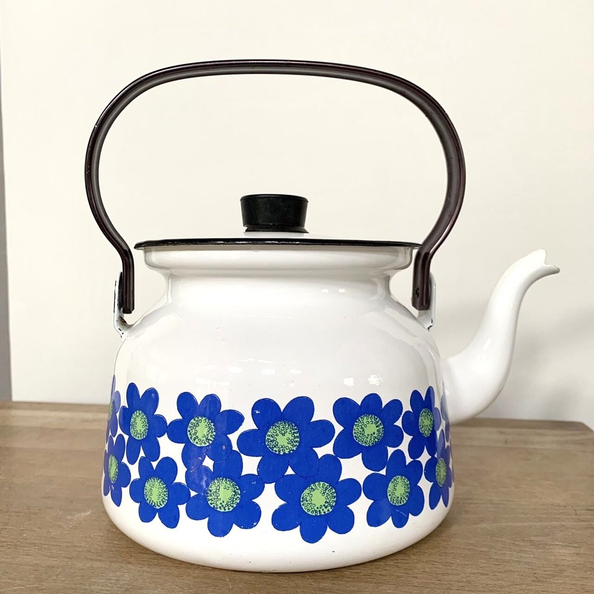 Vintage品】フィネル FINEL 青い花 Sinivuokko 琺瑯ケトル ホーロー