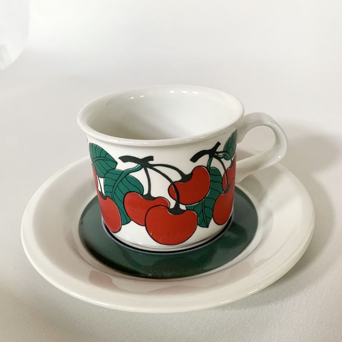 Vintage品】アラビア ARABIA キルシッカ Kirsikka デミタスカップ&ソー