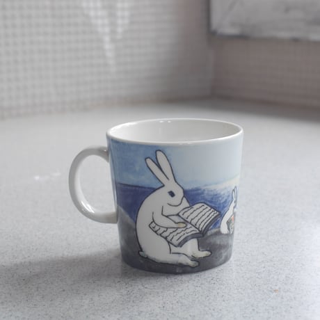 【Vintage品】アラビア ARABIA ヘルヤ・リウッコ Heljä Liukko-Sundström マグカップ pupumuki Reading Bunnies