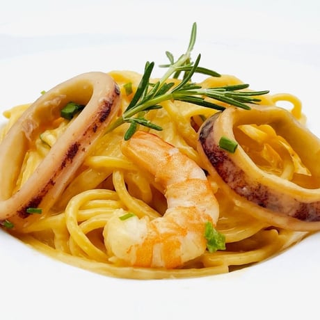 有機豆乳仕立て　淡路玉ねぎたっぷりのウニクリームパスタ