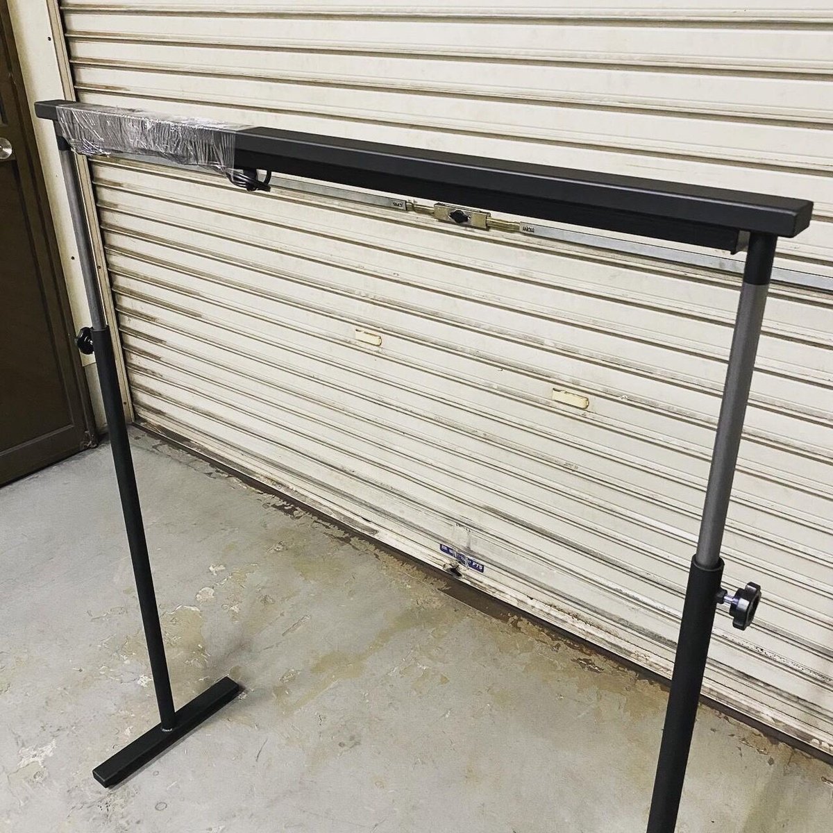 ☆送料込み☆0.3mライトレール付アイアン植物棚　即購入OK 育成管理　アガベ ☆送料込み☆0.3mライトレール付アイアン植物棚 即購入OK 育成管理