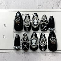 No.13【ネイルチップ】フレンチガーリーネイル