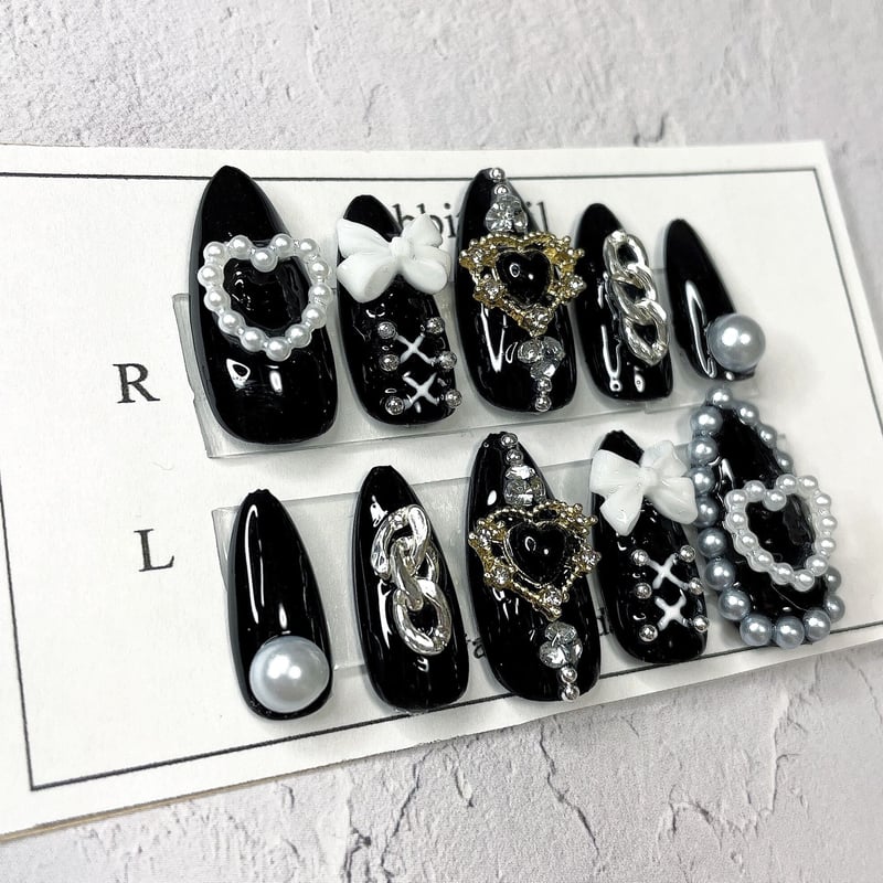 お急ぎ便A♥ ネイルチップ 量産型 韓国 黒ネイル フレンチ ハートネイル ネイルチップ 現品 黒フレンチ 量産型 スナ系 ちゅるん リボン