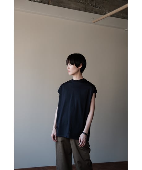 LIFiLL / Cottony Sleeveless Tee(Navy)