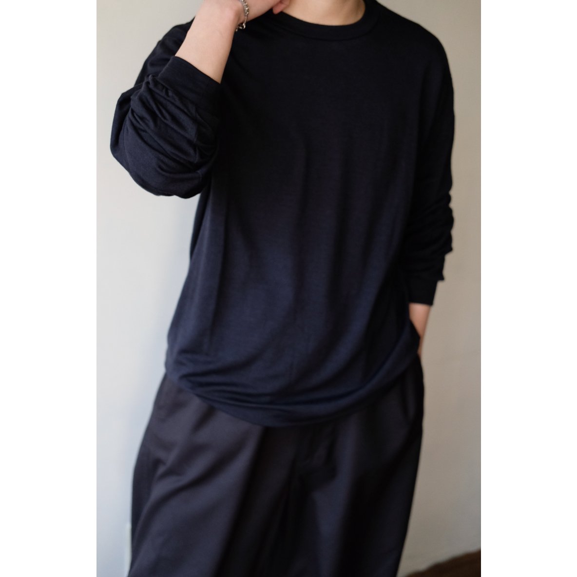 LIFiLL / Woolish Longsleeve Tee(Navy) | PARK