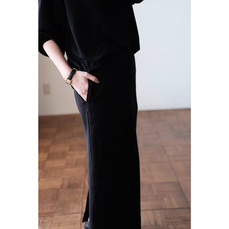 LIFiLL / 別注 Cottony Sweat Skirt(Black) | PARK