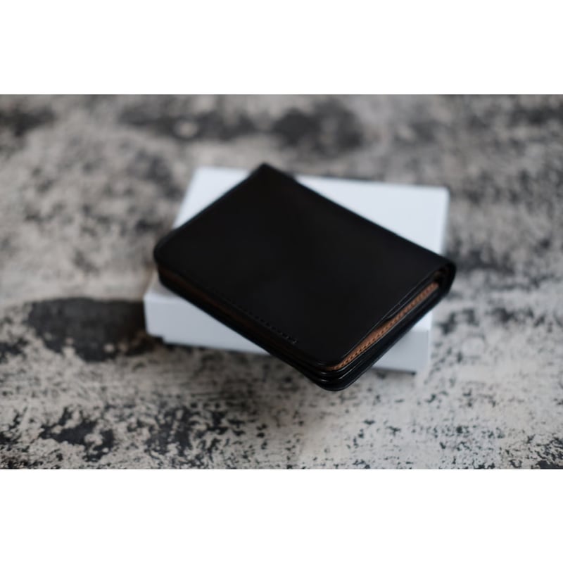 forme post wallet baby calf × SHF black