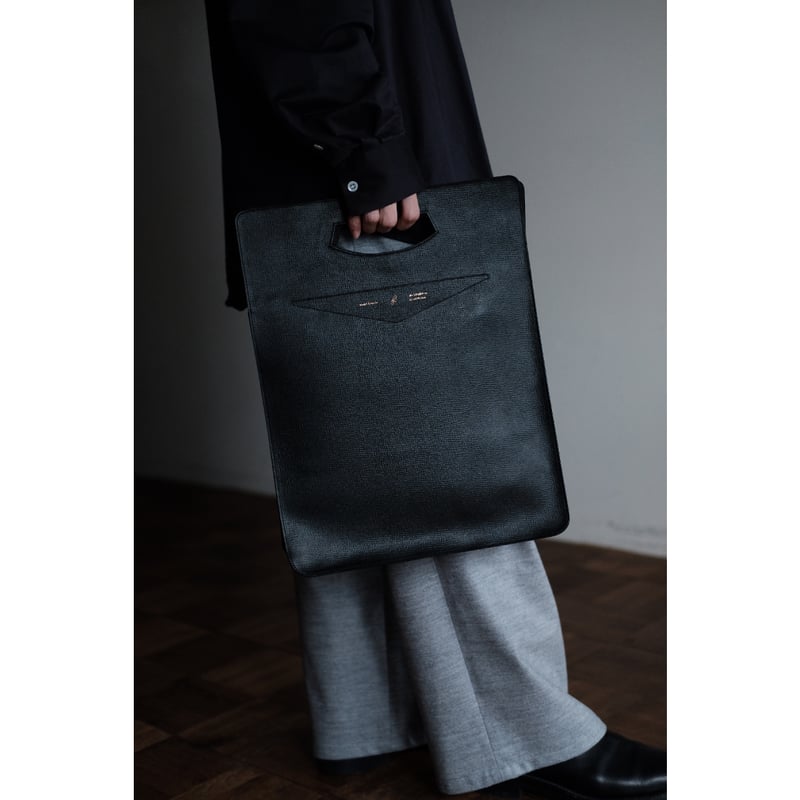 forme / Ernesto L(Serpentine/Black) | PARK