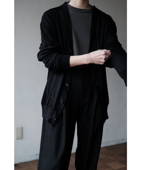 LIFiLL / Woolish Cardigan(Black)