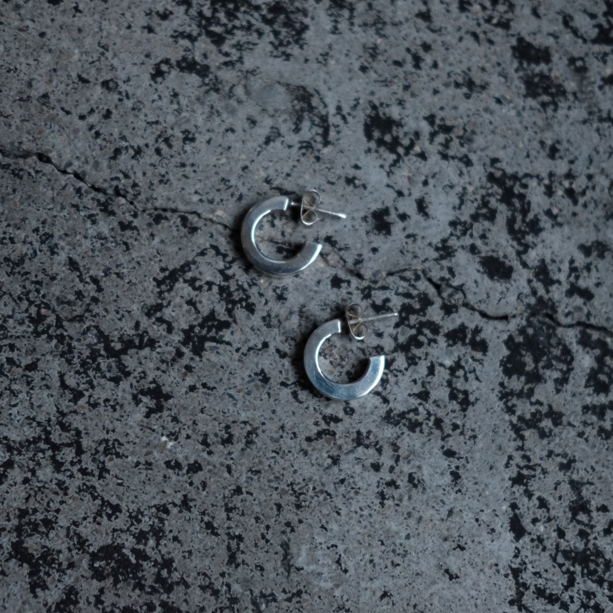 BASENOTES / Small Hoop Earrings from Mexico | PARK