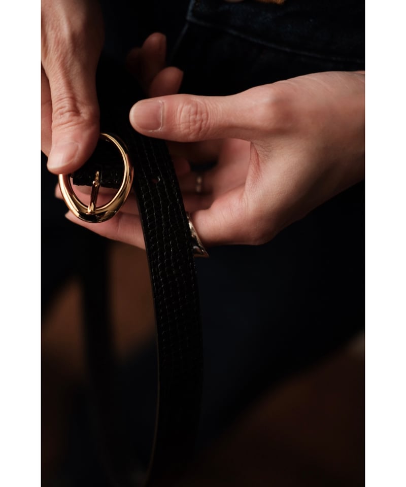 BISOWN / LIZARD OVAL BELT(Black) | PARK