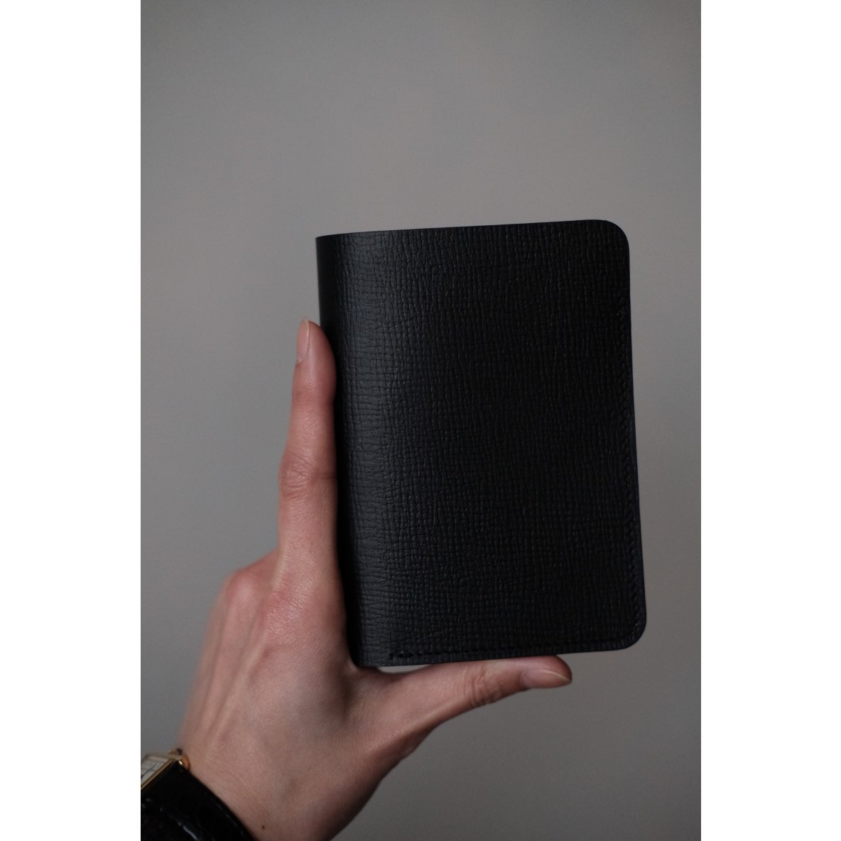 激レアスタンプ】forme ショートウォレット 25SS Amazon.co.jp: forme