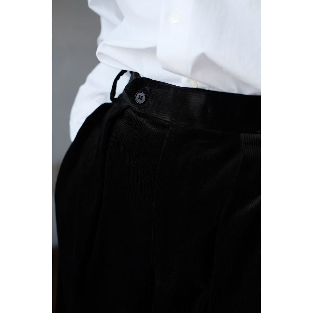 パンツ BISOWN 25aw CORDUROY 2TUCK WIDE TROUSERS 25A/W】 【BISOWN