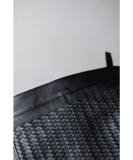 forme / Panel Tote M(Siena/Black)