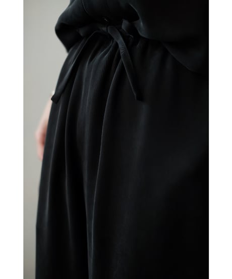 matereal / Cupro Easy Pants(Black)