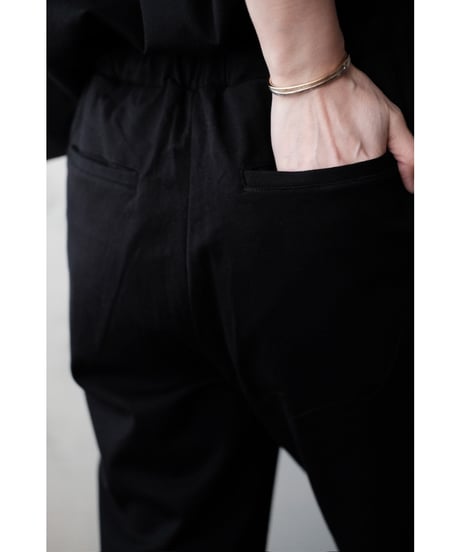 LIFiLL / Cottony Relax Tapered Pants(Black)